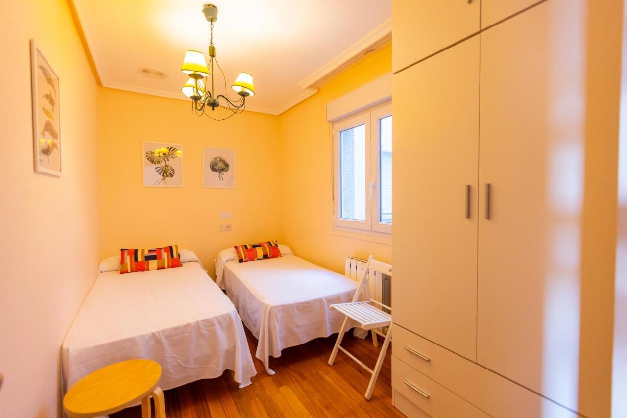 Apartagal-Edificio Celtas フォス エクステリア 写真